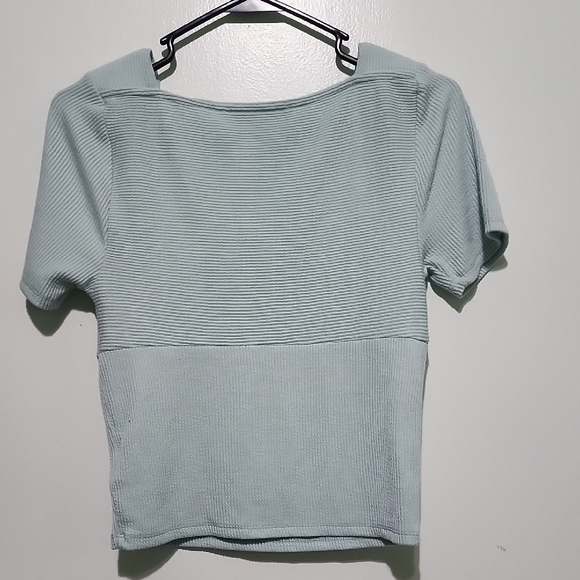 Celebrity Pink Blue Fitted Asymmetrical Blouse - Picture 5 of 5